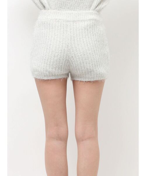 GYDA(ジェイダ)の「ラメシャギーニットショートパンツ(その他パンツ・レディース・ベージュ/オフホワイト・FREE)」の16枚目の写真