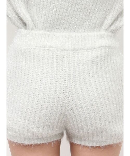 GYDA(ジェイダ)の「ラメシャギーニットショートパンツ(その他パンツ・レディース・ベージュ/オフホワイト・FREE)」の17枚目の写真