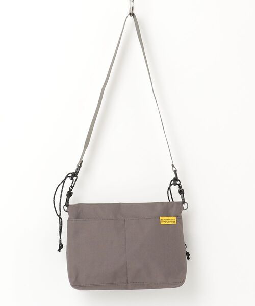 KEEN（キーン）の「【New color】HARVEST MATERIAL MULTIWAY SACOCHE II / ハーベスト マテリアル マルチウェイ サコッシュ ツー（ショルダーバッグ・レディース・スモーキーグリーン系・OS）」の2枚目の写真