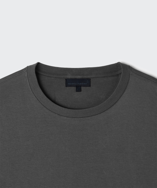 MUSINSA STANDARD（ムシンサスタンダード）の「[プラス] 記者 コットン レギュラークルーネックTシャツ [グレー]（Tシャツ/カットソー・メンズ・その他・SMALL/MEDIUM/LARGE/X-LARGE/2XL/3XL）」の4枚目の写真