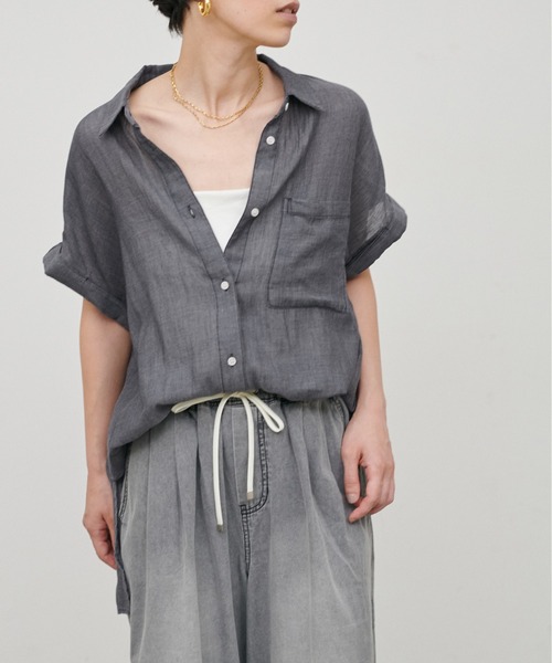LARUTA(ラルータ)の「【LARUTA】コットンボイルシアーデニム半袖シャツ(シャツ/ブラウス・レディース・ブルー/ブラック/サックスブルー・MEDIUM)」の4枚目の写真