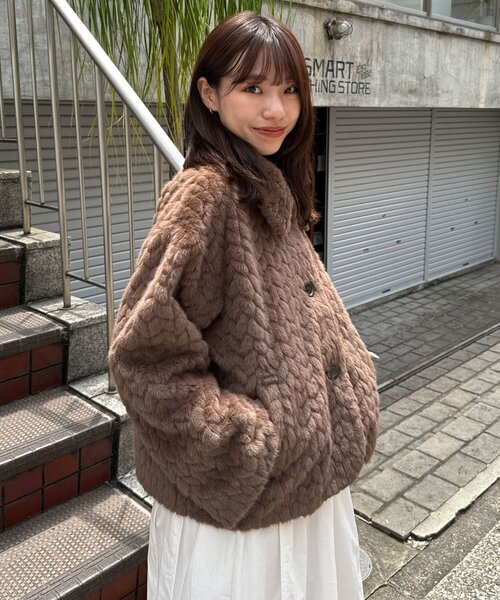 CIAOPANIC(チャオパニック)の「【2サイズ展開】アソートバンビ柄ファージャケット(ブルゾン・レディース・ブラウン/ベージュ系その他/ブラウン系その他/キャメル/ベージュ・1/0)」の21枚目の写真