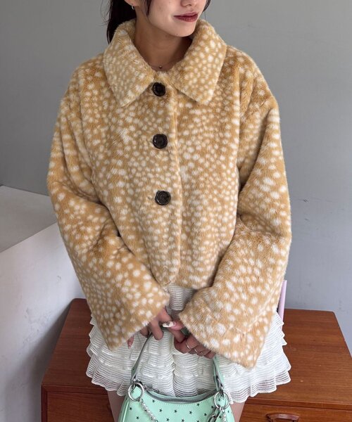 CIAOPANIC(チャオパニック)の「【2サイズ展開】アソートバンビ柄ファージャケット(ブルゾン・レディース・ブラウン/ベージュ系その他/ブラウン系その他/キャメル/ベージュ・1/0)」の9枚目の写真