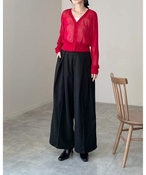 She's Closet(シーズクローゼット)の「Vネック配色バイカードルマンシアーカーディガン(カーディガン/ボレロ・レディース・ブラック/レッド/ブラウン/オフホワイト・FREE)」の5枚目の写真