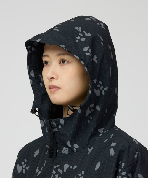 Snow Peak(スノーピーク)の「Snow Peak / Reflective Night Camo Jacket リフレクティブナイト カモ ジャケット(マウンテンパーカー・メンズ・グレー/グリーン・S/M/L/XL)」の8枚目の写真