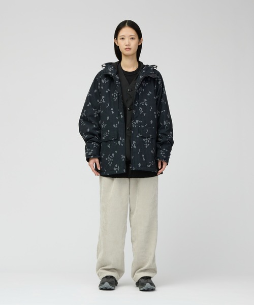 Snow Peak(スノーピーク)の「Snow Peak / Reflective Night Camo Jacket リフレクティブナイト カモ ジャケット(マウンテンパーカー・メンズ・グレー/グリーン・S/M/L/XL)」の4枚目の写真
