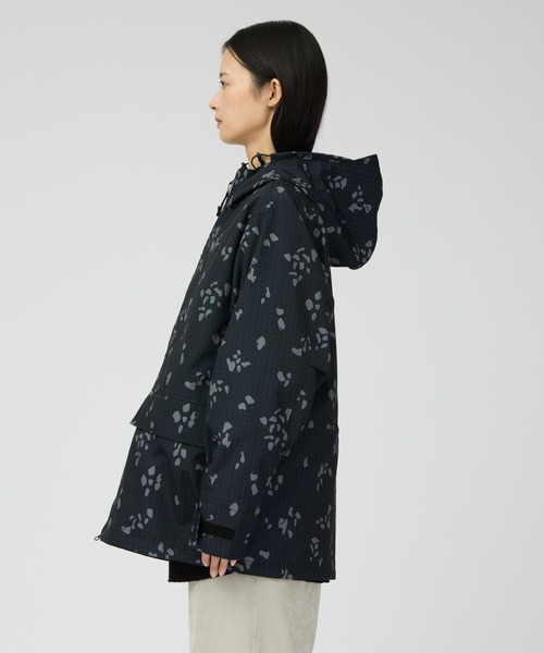 Snow Peak(スノーピーク)の「Snow Peak / Reflective Night Camo Jacket リフレクティブナイト カモ ジャケット(マウンテンパーカー・メンズ・グレー/グリーン・S/M/L/XL)」の6枚目の写真