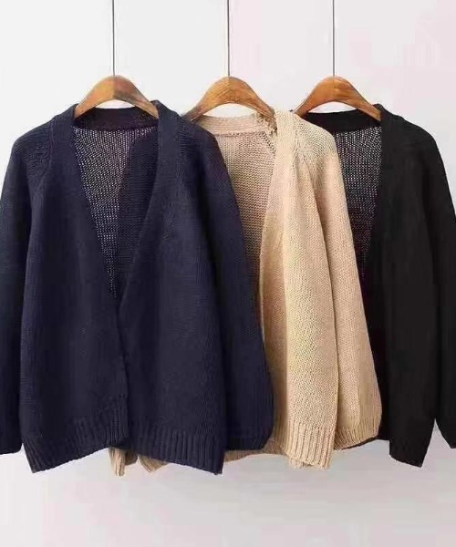 MELT(メルト)の「ざっくり編みボリューム袖ルーズニットカーディガン/ニットガウン/秋服/冬服(カーディガン/ボレロ・レディース・キャメル/ブラック/ネイビー・FREE)」の13枚目の写真