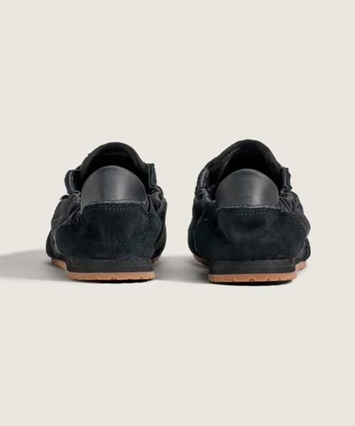 VANS（バンズ）の「VANS / バンズ SLP COLLAPSE / VN000Z6XBLA（スニーカー・レディース・ブラック・24cm/23.5cm/24.5cm）」の4枚目の写真