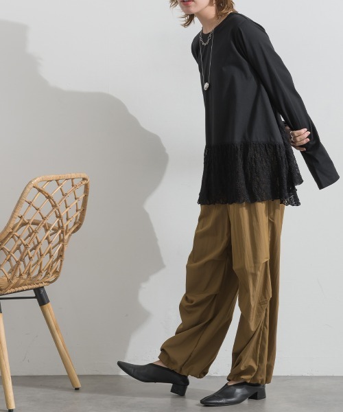 le colis(ルコリ)の「天竺×ストレッチレース・ドットチュール 裾ヘムレースプルオーバー(Tシャツ/カットソー・レディース・オフホワイト/チャコールグレー/ホワイト/ブラック・FREE)」の11枚目の写真