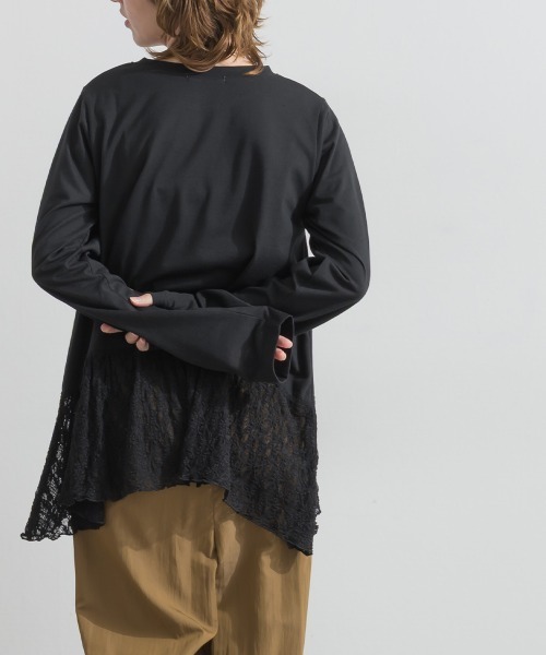 le colis(ルコリ)の「天竺×ストレッチレース・ドットチュール 裾ヘムレースプルオーバー(Tシャツ/カットソー・レディース・オフホワイト/チャコールグレー/ホワイト/ブラック・FREE)」の12枚目の写真
