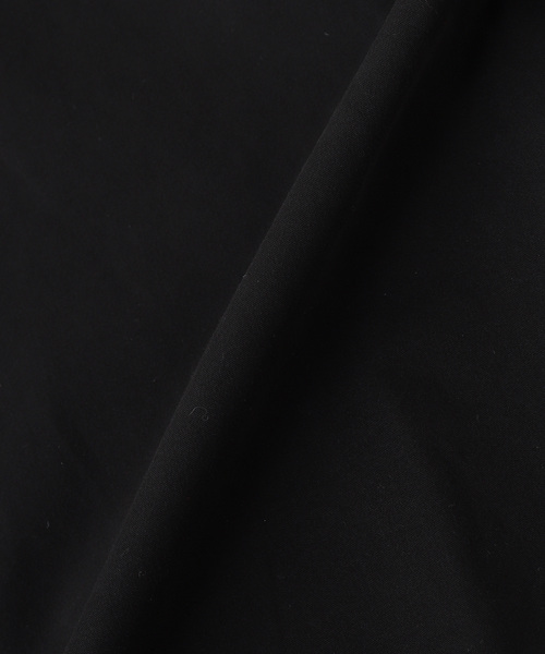 C.P. COMPANY(シーピーカンパニー)の「C.P.Company / シーピーカンパニー ORGNC GBRDNE LNG SLV HDDN ZIP SH(シャツ/ブラウス・メンズ・ブラック/カーキ・SMALL/MEDIUM/LARGE)」の5枚目の写真