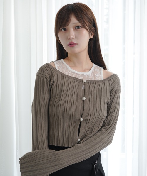 NOELA(ノエラ)の「レース切替アンサンブルニット(ニット/セーター・レディース・アイボリー/ベージュ/ブラック・FREE)」の3枚目の写真