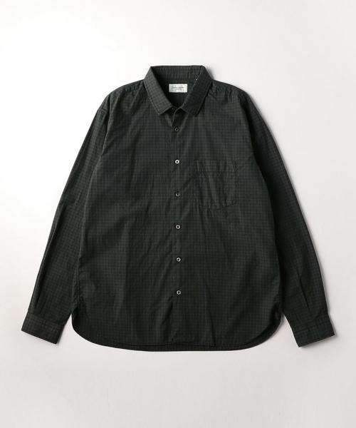 UNITED ARROWS(ユナイテッドアローズ)の「UAS オーバーダイ ボックス シャツ(シャツ/ブラウス・メンズ・ベージュ/ダークグリーン・SMALL/LARGE/X-SMALL/MEDIUM/XX-LARGE)」の2枚目の写真