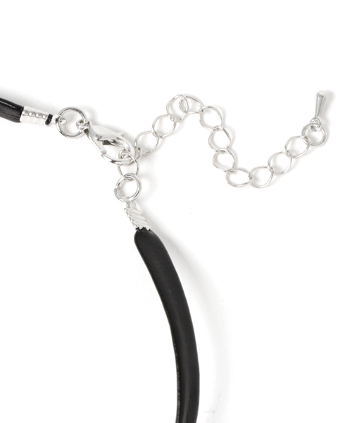 VENCEEXCHANGE（ヴァンスエクスチェンジ）の「コード丸パーツ&合皮チョーカー            （チョーカー・レディース・Silver・FREE）」の4枚目の写真