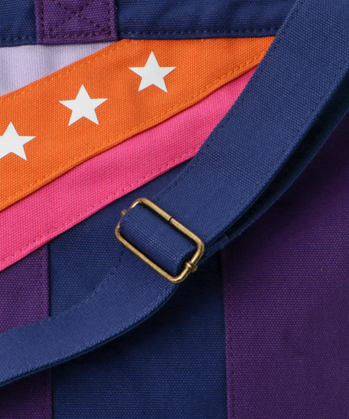 ALDIES（アールディーズ）の「Orchestra Big Tote ビッグサイズ ショルダートートバッグ（トートバッグ・メンズ・ブラウン/オレンジ/ネイビー・FREE）」の6枚目の写真