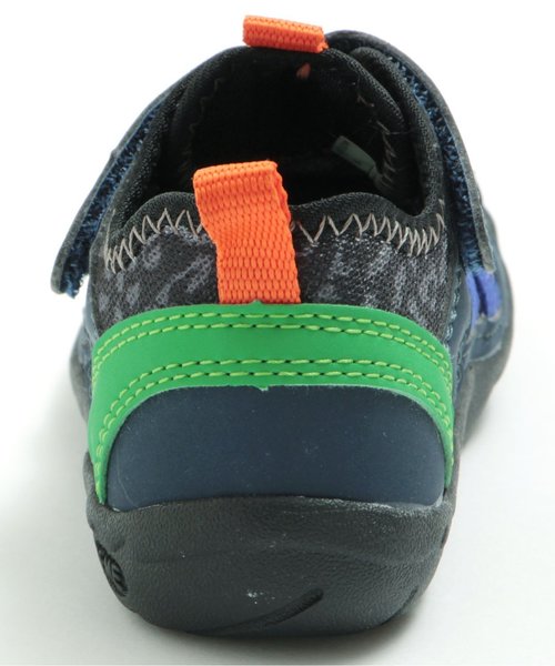 BREEZE（ブリーズ）の「IFME トドラーサンダル（サンダル・キッズ・レッド/ブラック/カーキ・21/20/17/18/16/19）」の6枚目の写真