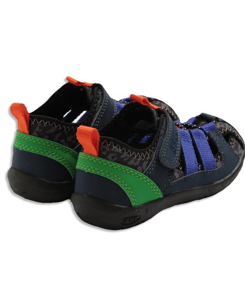 BREEZE（ブリーズ）の「IFME トドラーサンダル（サンダル・キッズ・レッド/ブラック/カーキ・21/20/17/18/16/19）」の14枚目の写真