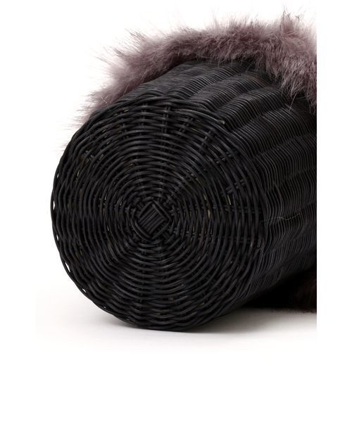 NATURAL BEAUTY BASIC（ナチュラルビューティーベーシック）の「ファートリミングホールショルダーバッグ（ショルダーバッグ・レディース・ブラック/ベージュ・ﾌﾘ-）」の6枚目の写真