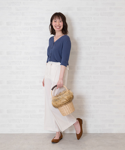 NATURAL BEAUTY BASIC（ナチュラルビューティーベーシック）の「ファートリミングホールショルダーバッグ（ショルダーバッグ・レディース・ブラック/ベージュ・ﾌﾘ-）」の7枚目の写真