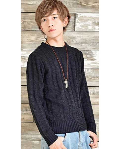 MinoriTY（マイノリティ）の「ケーブルクルーネックニット（ニット/セーター・メンズ・オフホワイト/ブラック系その他2/レッド/ロイヤルブルー/グレー系その他/グレー系その他3/ホワイト系その他/ブラック系その他3/ブラック/レッド系その他/レッド系その他2/ベージュ系その他/ブラック系その他/グレー系その他2/ブルー系その他/ブルー系その他3/ブルー系その他2・M/XL/L）」の11枚目の写真