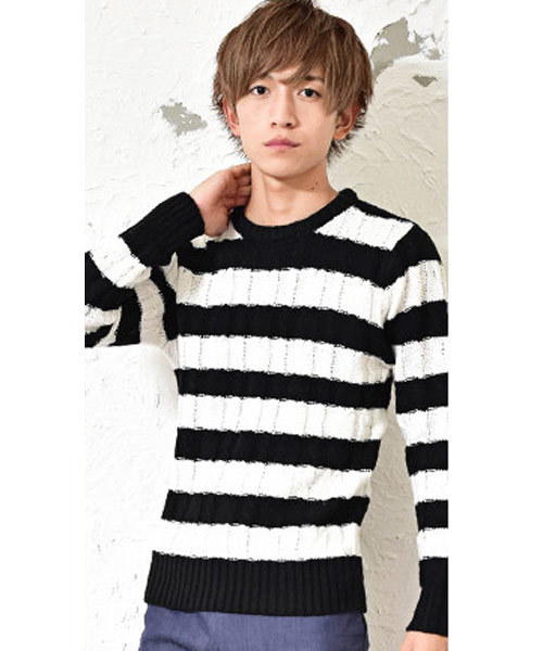 MinoriTY（マイノリティ）の「ケーブルクルーネックニット（ニット/セーター・メンズ・オフホワイト/ブラック系その他2/レッド/ロイヤルブルー/グレー系その他/グレー系その他3/ホワイト系その他/ブラック系その他3/ブラック/レッド系その他/レッド系その他2/ベージュ系その他/ブラック系その他/グレー系その他2/ブルー系その他/ブルー系その他3/ブルー系その他2・M/XL/L）」の6枚目の写真