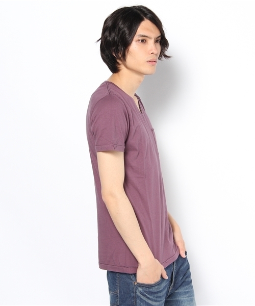 NANO universe（ナノユニバース）の「VネックポケットT          S/S（Tシャツ/カットソー・メンズ・パープル/レッド/グレー/オリーブ/ブラウン/ネイビー/ブラック・SMALL/MEDIUM）」の8枚目の写真