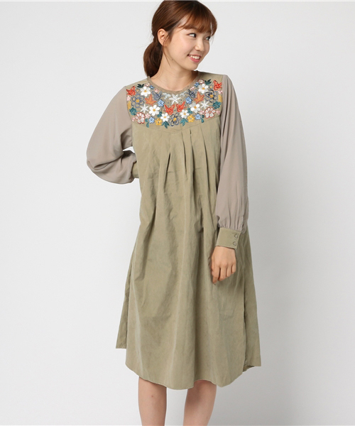 Is Scolar イズスカラー の ヨーク刺繍入り布帛ワンピース ワンピース Wear