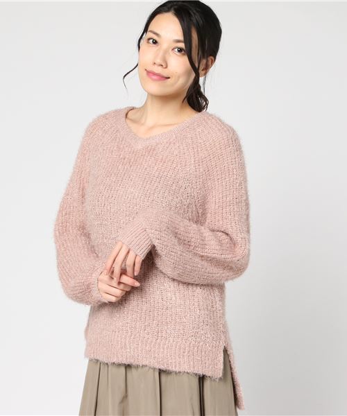 earth music&ecology（アースミュージックアンドエコロジー）の「・シャギーVネックニットプルオーバー（ニット/セーター・レディース・ライトグレー/ベージュ/ネイビー/オフホワイト/ミント/ピンクベージュ・FREE）」の6枚目の写真