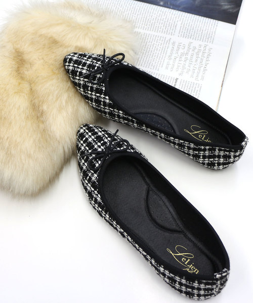 AmiAmi（アミアミ）の「【まいにちバレエ】ポインテッドトゥバレエシューズ/バレエコア（バレエシューズ・レディース・シルバー/ベージュ系その他2/パープル系その他/ベージュ系その他/パイソン/ブラック系その他/レオパード/グリーン系その他/ブラック/マスタード/ブルー系その他/パープル/レッド/グレー/ワイン/グレー系その他/ネイビー/オレンジ/ブラック系その他2/ブラック系その他3/ブラック系その他4/コーラル/グレイッシュブルー/グレイッシュベージュ/ピンクベージュ/シルバー系その他/レッド系その他/ホワイト×シルバー/ホワイト/ライトグレー/チェック/ブラック系その他5/レモンイエロー/ブルー系その他2/ブラウン/カーキ/ラベンダー/アイボリー/ベージュ系その他3/ナチュラル/ブラック×ホワイト/ブラック系その他6/キャメル/イエロー×グリーン/ベージュ系その他4/サンドベージュ/グレー系その他2/ベージュ系その他5/ホワイト×ブラック/ライトオリーブ/ベージュ系その他6/ゴールド/ブラック×シルバー/ホワイト系その他/ブラック系その他7/レッド系その他2/ホワイト系その他2/シルバー系その他2/その他/その他1/その他2・35/38/39/37/40/36）」の14枚目の写真