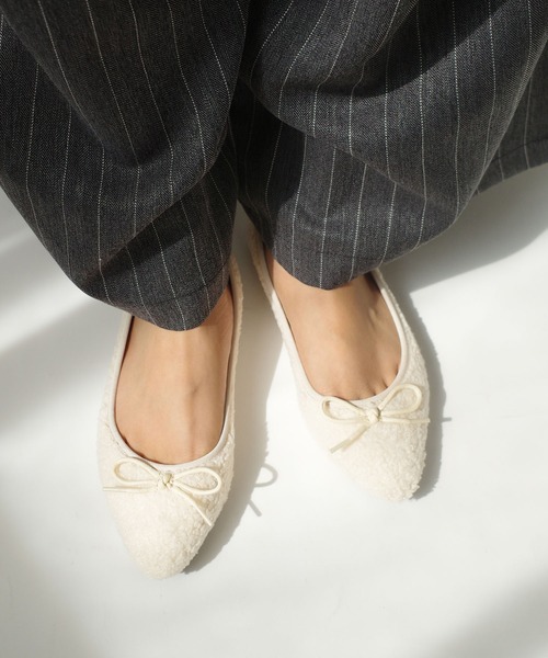 //専用//未使用25cm HIMIKO ベージュ ポインテッドトゥ シューズ HIMIKO パンプス 「Made in Japan」ポインテッドトゥバック