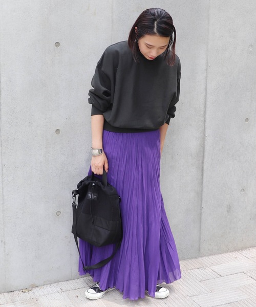 journal standard L'essage（ジャーナルスタンダードレサージュ）の「otonaMUSE*ウラケドルマンクルー◆（スウェット・レディース・ブラック/グリーン/ボルドー・FREE）」の5枚目の写真