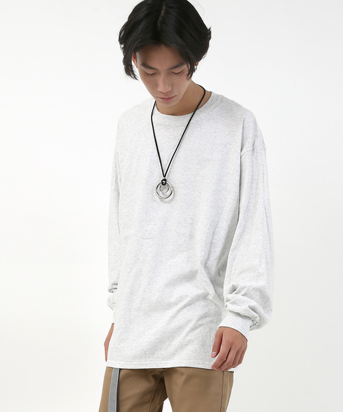 GILDAN（ギルダン）の「GILDAN クルーネック長袖無地Tシャツ（Tシャツ/カットソー・メンズ・チャコールグレー/パープル/ネイビー/グレー/レッド/オリーブ/ナチュラル/ブルー系その他/オレンジ系その他/マルーン/アッシュグレー/ダークグレー/ピンク/ロイヤルブルー/オレンジ/ライトグリーン/サンドベージュ/ホワイト/ブラック・XL/L/M/S）」の4枚目の写真