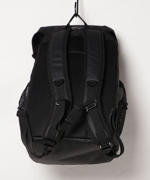 THRASHER(スラッシャー)の「TR SKATE BACK PACK/スラッシャー バッグパック リュックサック(バックパック/リュック・メンズ・ブラック×ホワイト/ブラック×イエロー・FREE)」の3枚目の写真