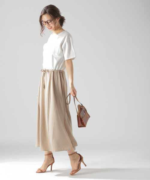 BAYFLOW(ベイフロー)の「ドッキングマキシワンピ―ス(ワンピース・レディース・ホワイト/グレー/チャコール・SMALL/MEDIUM)」の5枚目の写真