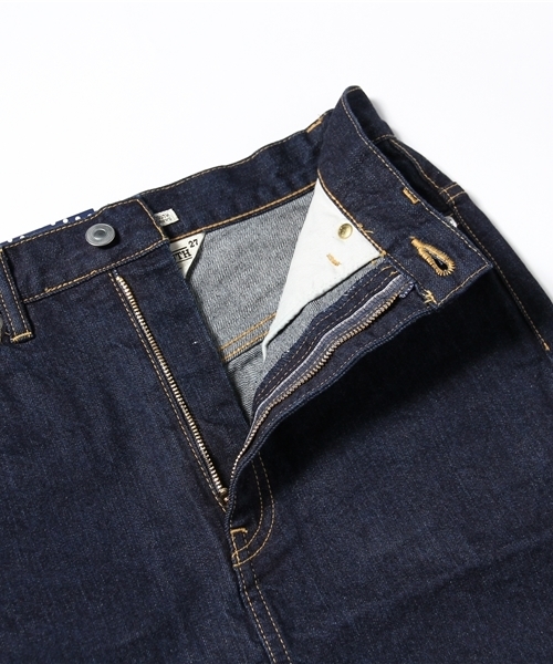 BEAUTY&YOUTH UNITED ARROWS（ビューティーアンドユースユナイテッドアローズ）の「BYTU セルビッチデニムタイトスカート◆（デニムスカート・レディース・ホワイト/ネイビー・27inch/28inch）」の13枚目の写真