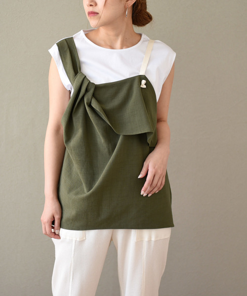 LHELBIE(レルビエ)の「レイヤードビスチェノースリトップス(Tシャツ/カットソー・レディース・ブラック/ベージュ/カーキ・M)」の3枚目の写真