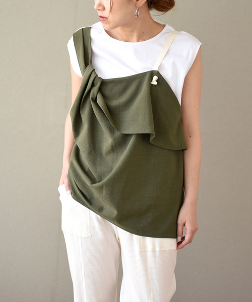 LHELBIE(レルビエ)の「レイヤードビスチェノースリトップス(Tシャツ/カットソー・レディース・ブラック/ベージュ/カーキ・M)」の4枚目の写真