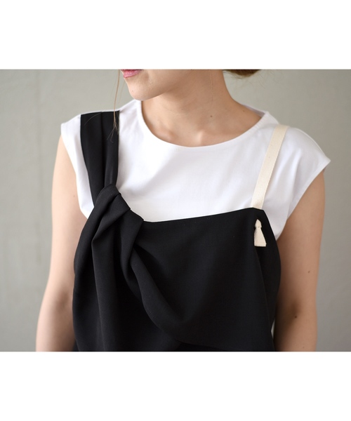 LHELBIE(レルビエ)の「レイヤードビスチェノースリトップス(Tシャツ/カットソー・レディース・ブラック/ベージュ/カーキ・M)」の12枚目の写真