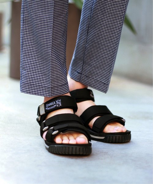 SHAKA(シャカ)の「SHAKA NEO BUNGY / シャカ ネオバンジー 417 別注 BLACK×GRAY(サンダル・メンズ・ブラック・25cm/26cm/27cm/28cm)」の2枚目の写真