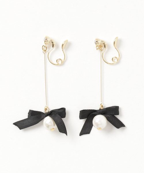 gargle（ガーグル）の「【 zoule / ゾーラ 】ribbon&shell pearl(ニッケルフリー)（イヤリング・レディース・ブラック/ベージュ/ピンク/シルバー/ゴールド・FREE）」の10枚目の写真