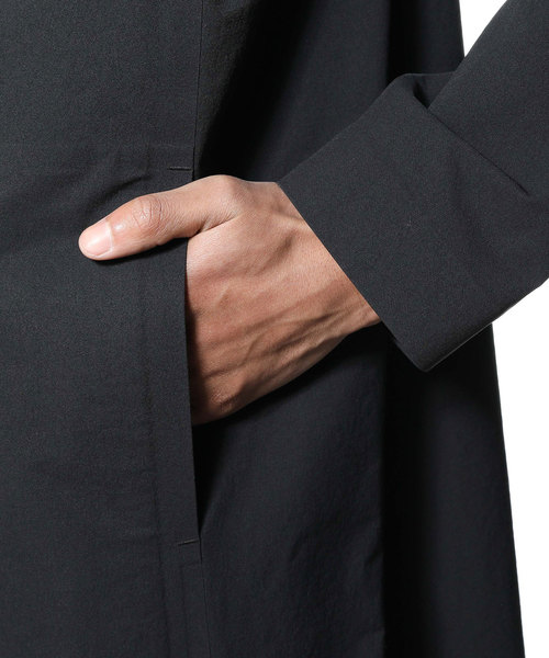 ATTACHMENT（アタッチメント）の「ナイロンストレッチ ダブルブレスト