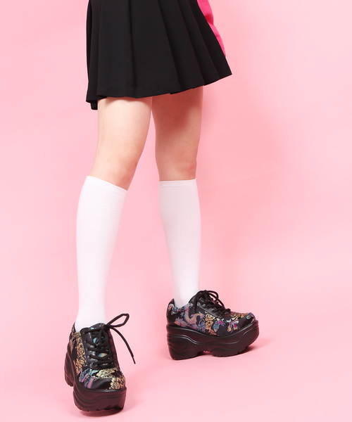 WC(ダブル シー)の「WC/チャイナ柄スニーカー(スニーカー・レディース・ブラック/パープル/ピンク・MEDIUM/LARGE)」の15枚目の写真