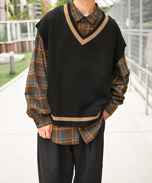kutir（クティール）の「Ｖネックニットベスト（ベスト・メンズ・ブラック/ベージュ/ネイビー/モカ・MEDIUM/LARGE）」の8枚目の写真