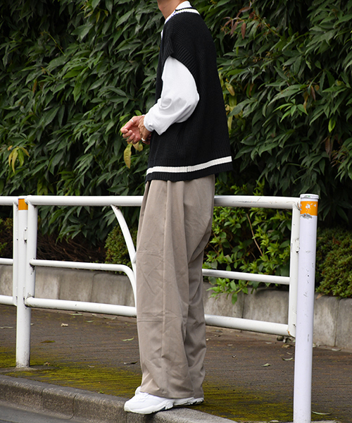 kutir（クティール）の「Ｖネックニットベスト（ベスト・メンズ・ブラック/ベージュ/ネイビー/モカ・MEDIUM/LARGE）」の20枚目の写真