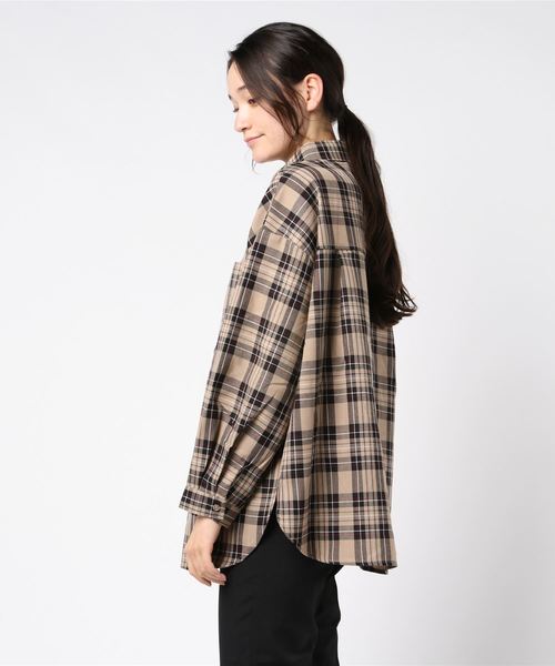 WEGO(ウィゴー)の「WEGO/ルーズカラーチェックシャツ(シャツ/ブラウス・レディース・ベージュ系その他2/パープル系その他2/ブラック系その他2/ベージュ系その他3・FREE)」の5枚目の写真
