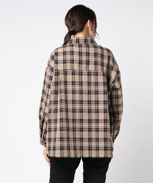 WEGO(ウィゴー)の「WEGO/ルーズカラーチェックシャツ(シャツ/ブラウス・レディース・ベージュ系その他2/パープル系その他2/ブラック系その他2/ベージュ系その他3・FREE)」の6枚目の写真