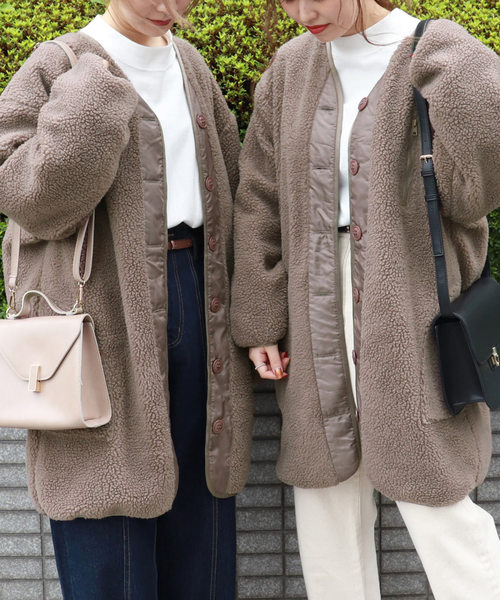 PairPair（ペアペア）の「もこもこボアロングコート（その他アウター・レディース・モカ/ライトベージュ・FREE）」の2枚目の写真