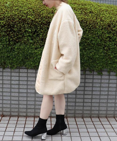 PairPair（ペアペア）の「もこもこボアロングコート（その他アウター・レディース・モカ/ライトベージュ・FREE）」の4枚目の写真