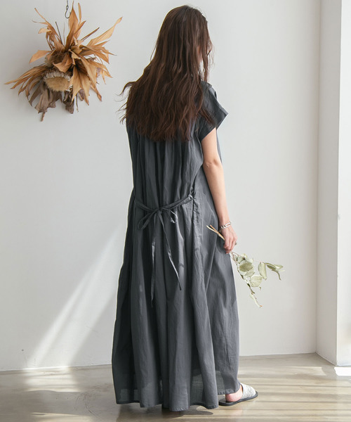 rectangle（レクタングル）の「コットンギャザーシャツワンピース（ワンピース・レディース・ブラック/チャコールグレー/ベージュ・FREE）」の7枚目の写真